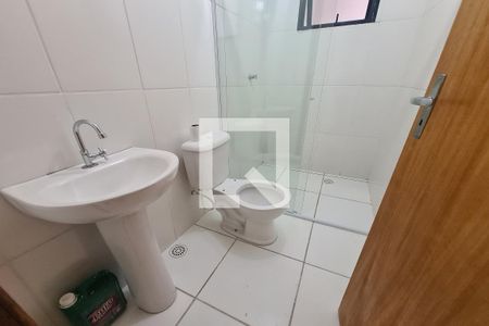Casa para alugar com 124m², 2 quartos e 1 vaga Casa para alugar com 124m², 2 quartos e 1 vagaBanheiro
