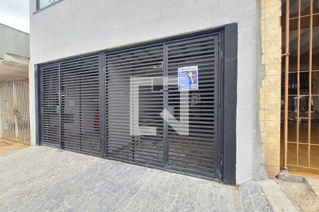 Casa para alugar com 124m², 2 quartos e 1 vaga Casa para alugar com 124m², 2 quartos e 1 vagaFachada