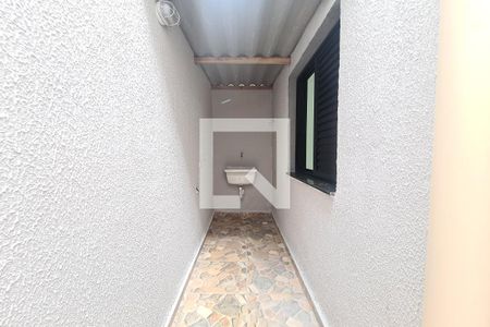 Casa para alugar com 124m², 2 quartos e 1 vaga Casa para alugar com 124m², 2 quartos e 1 vagaÁrea de Serviço