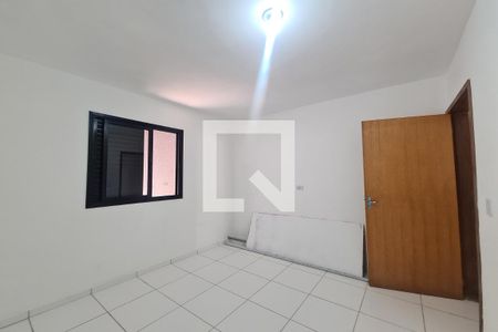 Quarto 1 de casa para alugar com 2 quartos, 124m² em Vila Antonieta, São Paulo