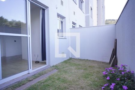 Pátio de apartamento à venda com 2 quartos, 42m² em Morro Santana, Porto Alegre