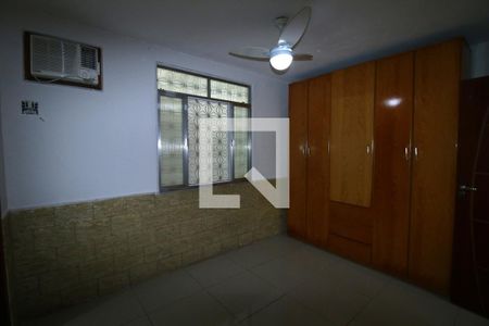 Casa à venda com 135m², 4 quartos e 6 vagasQuarto 2 - Suíte