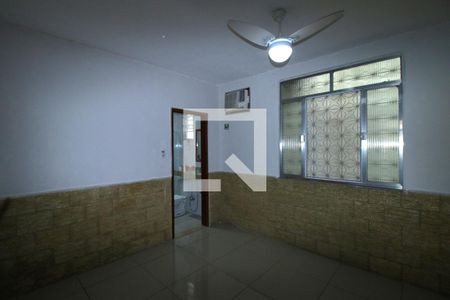 Casa à venda com 135m², 4 quartos e 6 vagasQuarto 2 - Suíte