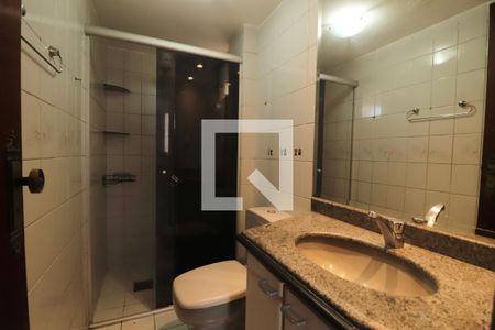 Apartamento para alugar com 141m², 4 quartos e 2 vagas Apartamento para alugar com 141m², 4 quartos e 2 vagasBanheiro Social