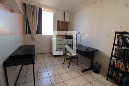 Apartamento para alugar com 141m², 4 quartos e 2 vagas Apartamento para alugar com 141m², 4 quartos e 2 vagasQuarto 3