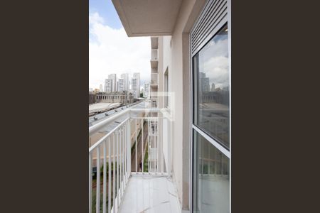 sacada de apartamento para alugar com 2 quartos, 36m² em Barra Funda, São Paulo