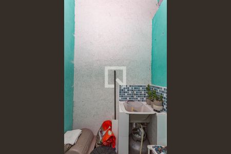 Casa à venda com 45m², 2 quartos e 2 vagasLavanderia