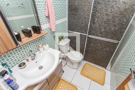 Banheiro de casa para alugar com 2 quartos, 45m² em São João Climaco, São Paulo