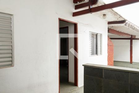 Casa à venda com 250m², 4 quartos e 3 vagas Casa à venda com 250m², 4 quartos e 3 vagasÁrea de Serviço