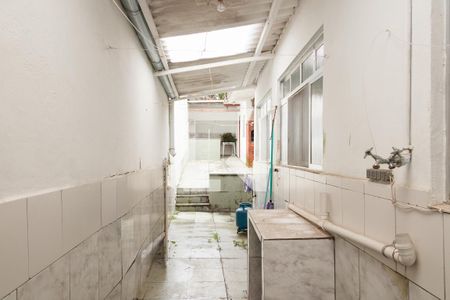 Casa à venda com 250m², 4 quartos e 3 vagas Casa à venda com 250m², 4 quartos e 3 vagasÁrea externa