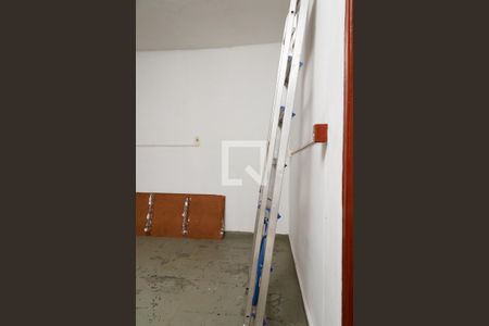 Casa à venda com 250m², 4 quartos e 3 vagas Casa à venda com 250m², 4 quartos e 3 vagasCômodo de serviço