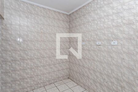 Cozinha de apartamento para alugar com 1 quarto, 40m² em Vila Brasilina, São Paulo