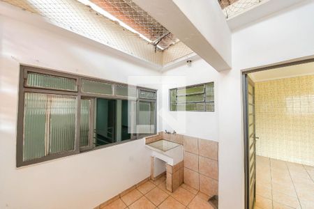 Casa para alugar com 63m², 2 quartos e sem vaga Casa para alugar com 63m², 2 quartos e sem vagaÁrea de Serviço