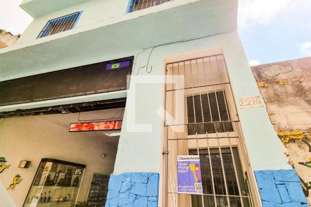 Casa para alugar com 63m², 2 quartos e sem vaga Casa para alugar com 63m², 2 quartos e sem vagaFachada