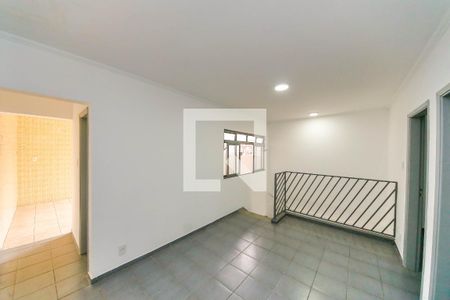 Sala de casa para alugar com 2 quartos, 63m² em Vila Ema, São Paulo