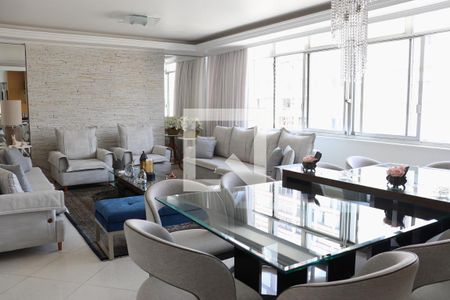Sala de apartamento à venda com 3 quartos, 156m² em Paraíso, São Paulo