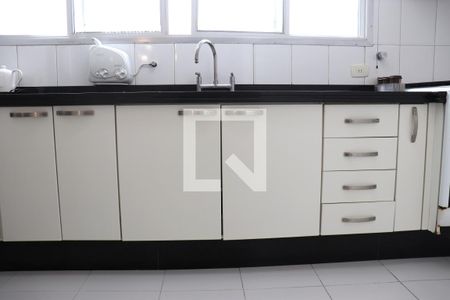 Apartamento à venda com 156m², 4 quartos e 1 vagaCozinha