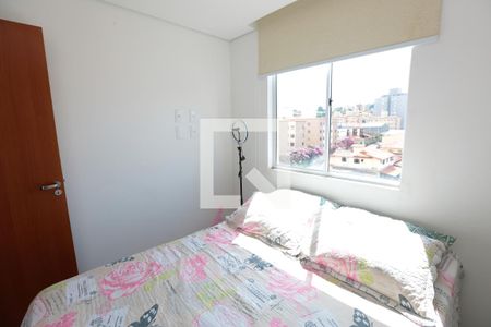 Quarto 2 de apartamento para alugar com 3 quartos, 70m² em Araguaia, Belo Horizonte