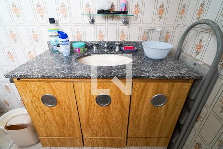 Casa para alugar com 99m², 3 quartos e 1 vagaBanheiro