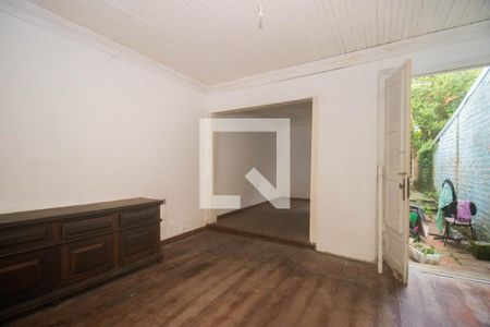 Sala de Estar de casa à venda com 4 quartos, 230m² em Floresta, Porto Alegre