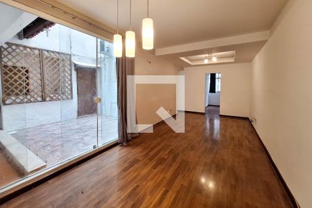 Sala de apartamento para alugar com 4 quartos, 130m² em Icaraí, Niterói