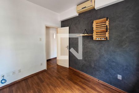 Quarto 1 de apartamento para alugar com 4 quartos, 130m² em Icaraí, Niterói