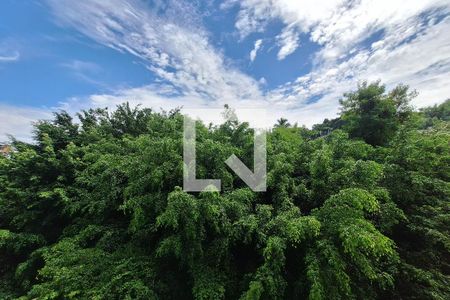 Vista da Sala de apartamento à venda com 2 quartos, 60m² em Ingá, Niterói