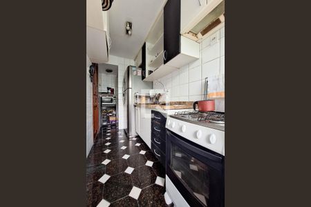 Apartamento à venda com 60m², 2 quartos e 1 vaga Apartamento à venda com 60m², 2 quartos e 1 vagaCozinha