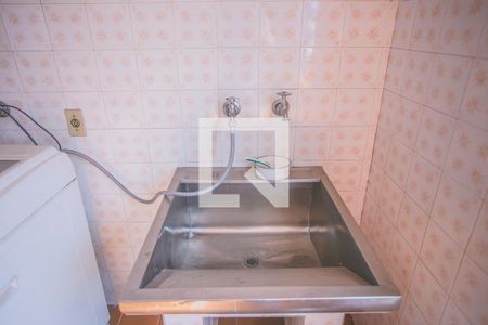 Casa à venda com 210m², 3 quartos e 3 vagas Casa à venda com 210m², 3 quartos e 3 vagasEdicola - Lavandeiria