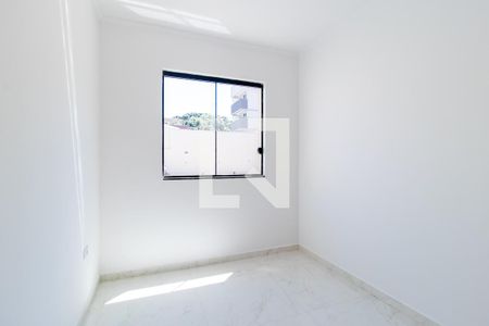 Quarto 1 de apartamento para alugar com 2 quartos, 47m² em Parque da Fonte, São José dos Pinhais