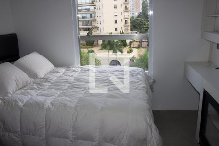 Quarto de apartamento para alugar com 1 quarto, 70m² em Panamby, São Paulo