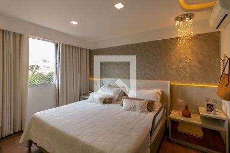 Quarto 1  de apartamento à venda com 4 quartos, 195m² em Caiçara-adelaide, Belo Horizonte