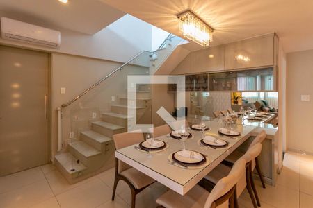 Apartamento à venda com 195m², 4 quartos e 3 vagas Sala de Jantar 