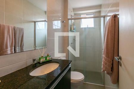 Apartamento à venda com 195m², 4 quartos e 3 vagasBanheiro do Quarto 1 