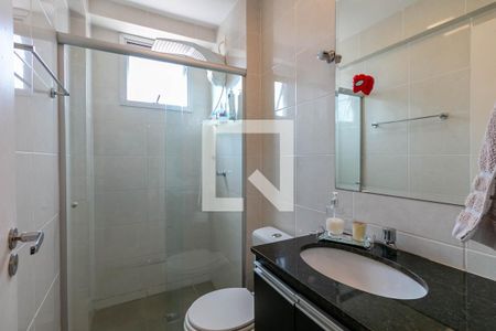 Apartamento à venda com 195m², 4 quartos e 3 vagasBanheiro do Quarto 1 