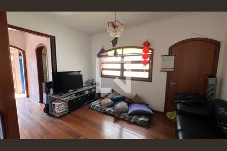 Sala de casa para alugar com 4 quartos, 157m² em Alto de Pinheiros, São Paulo