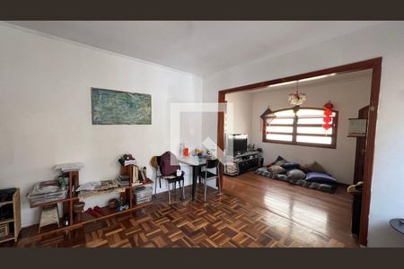 Sala de casa para alugar com 4 quartos, 157m² em Alto de Pinheiros, São Paulo