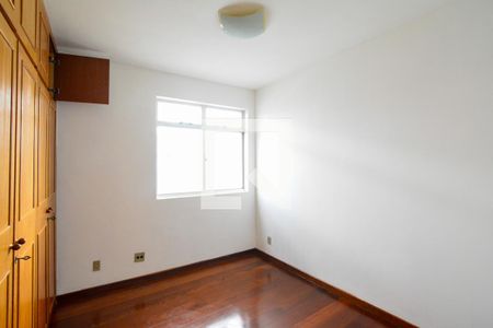 Quarto 1 de apartamento para alugar com 3 quartos, 115m² em Santa Lúcia, Belo Horizonte