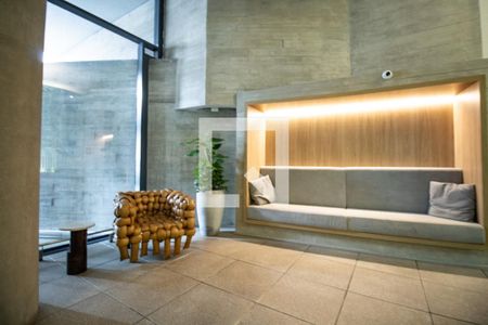 Apartamento à venda com 38m², 1 quarto e sem vagaÁrea comum - Living de entrada 