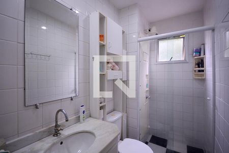 Banheiro  de apartamento à venda com 2 quartos, 55m² em Vila da Saúde, São Paulo