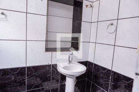 Apartamento para alugar com 80m², 2 quartos e sem vagaBanheiro