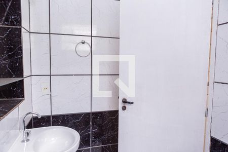 Apartamento para alugar com 80m², 2 quartos e sem vagaBanheiro