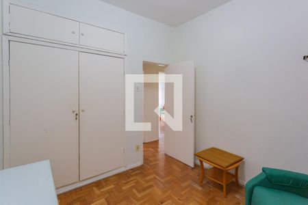 Quarto 2 de apartamento para alugar com 3 quartos, 98m² em Funcionários, Belo Horizonte