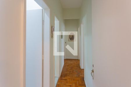 Corredor de apartamento para alugar com 3 quartos, 98m² em Funcionários, Belo Horizonte