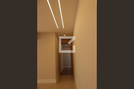 Apartamento à venda com 110m², 3 quartos e 2 vagasCorredor 