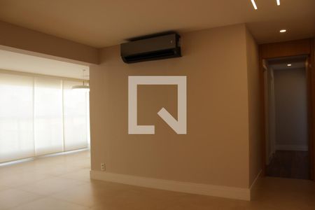 Sala de apartamento à venda com 3 quartos, 110m² em Pinheiros, São Paulo