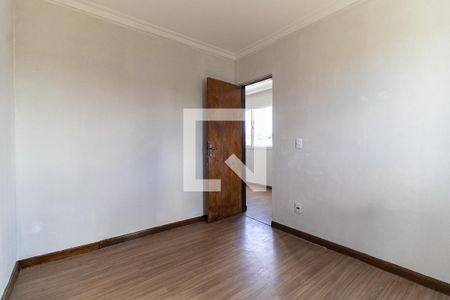Quarto 2 de apartamento para alugar com 2 quartos, 47m² em Parque Bristol, São Paulo