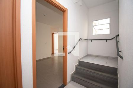 entrada de apartamento à venda com 2 quartos, 40m² em Feitoria, São Leopoldo