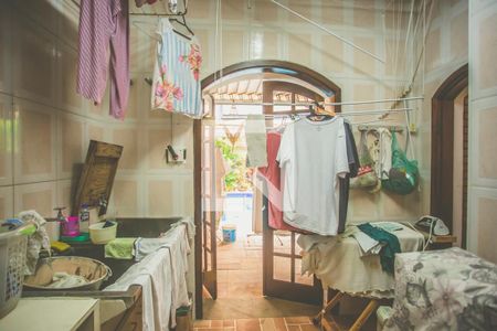 Casa à venda com 198m², 4 quartos e 2 vagasÁrea de Serviço