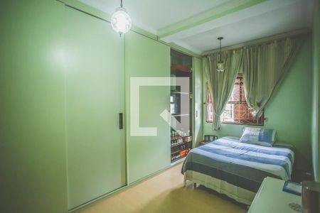 Casa à venda com 198m², 4 quartos e 2 vagasQuarto 2